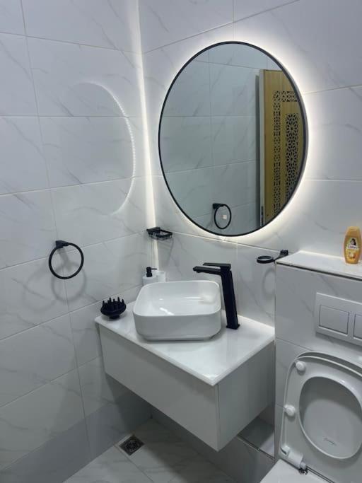 Appartement Centre 600M Plage Tangier Bagian luar foto